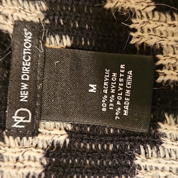 New Directions Aztec pattern long open cardigan size Medium - Picture 6 of 9